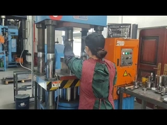 धातु प्रसंस्करण के लिए अनग्राउंड / ग्राउंड वोल्गस्टेन कार्बाइड रॉड रिक्त