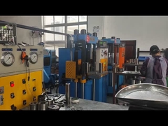 एचआरवी 91.2 वुल्फ़्स्टन कार्बाइड रॉड रिक्त सामग्री शीतलन छेद के साथ उच्च कठोरता एचआरए 89-93